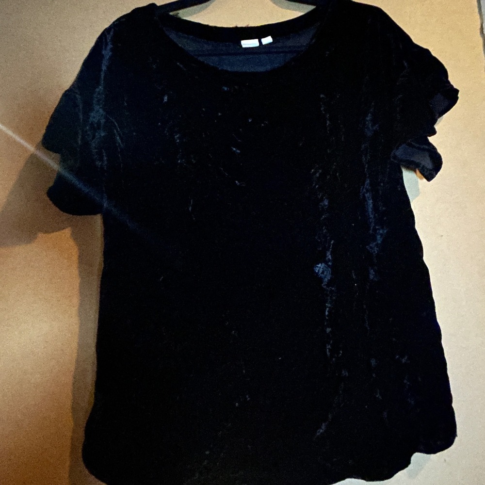 Maternity Black Velvet Short Sleeve Ruffle Top Size S
